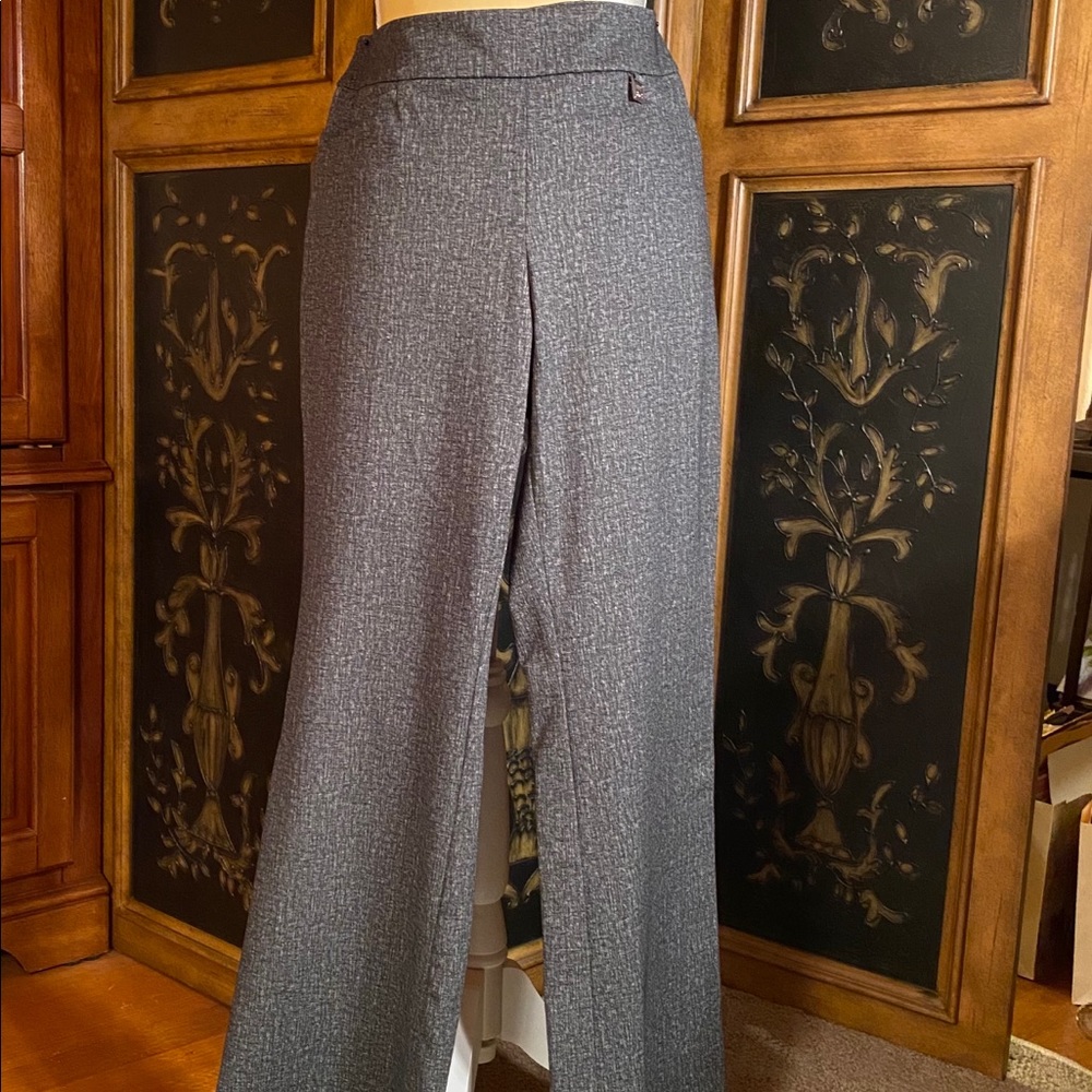 Elastic waist straight leg pant